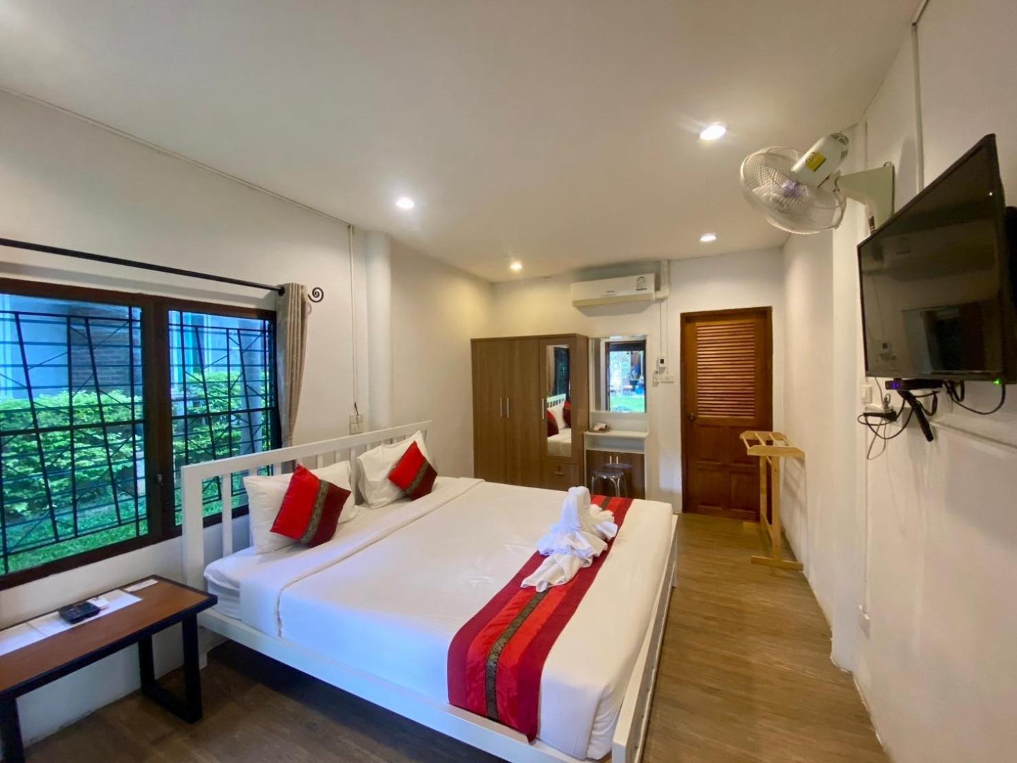 Home Inn Pai Garden Exterior photo
